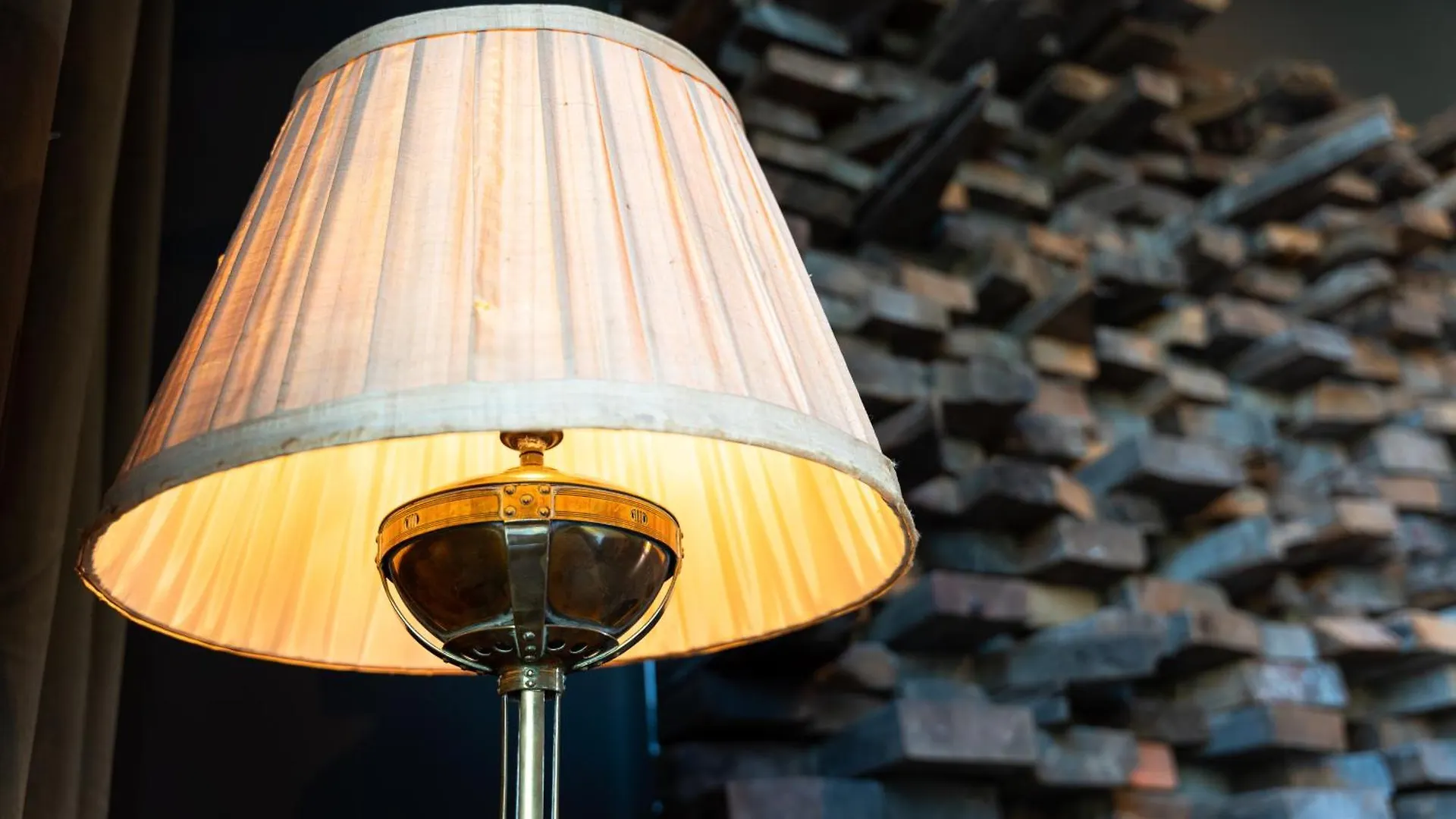 Hotel Piet Hein Eek Eindhoven 0*,