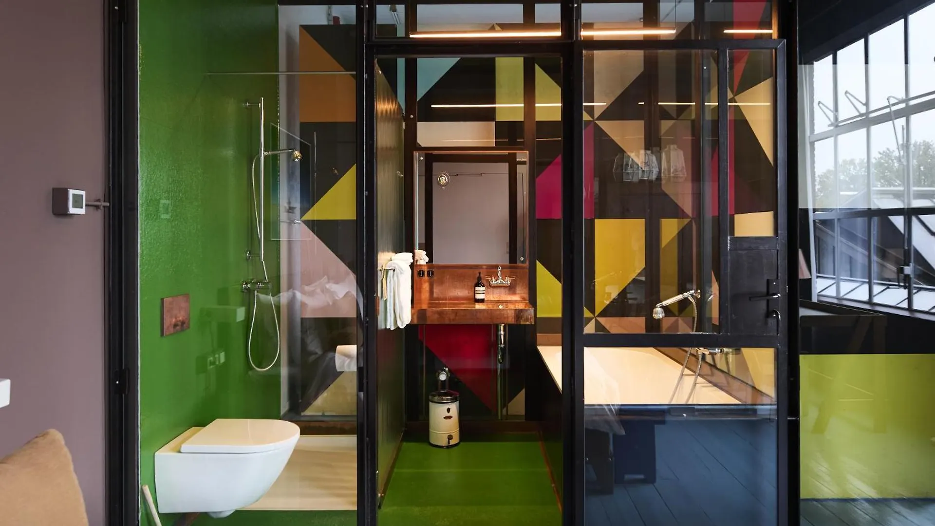 Hotel Piet Hein Eek Eindhoven 0*,