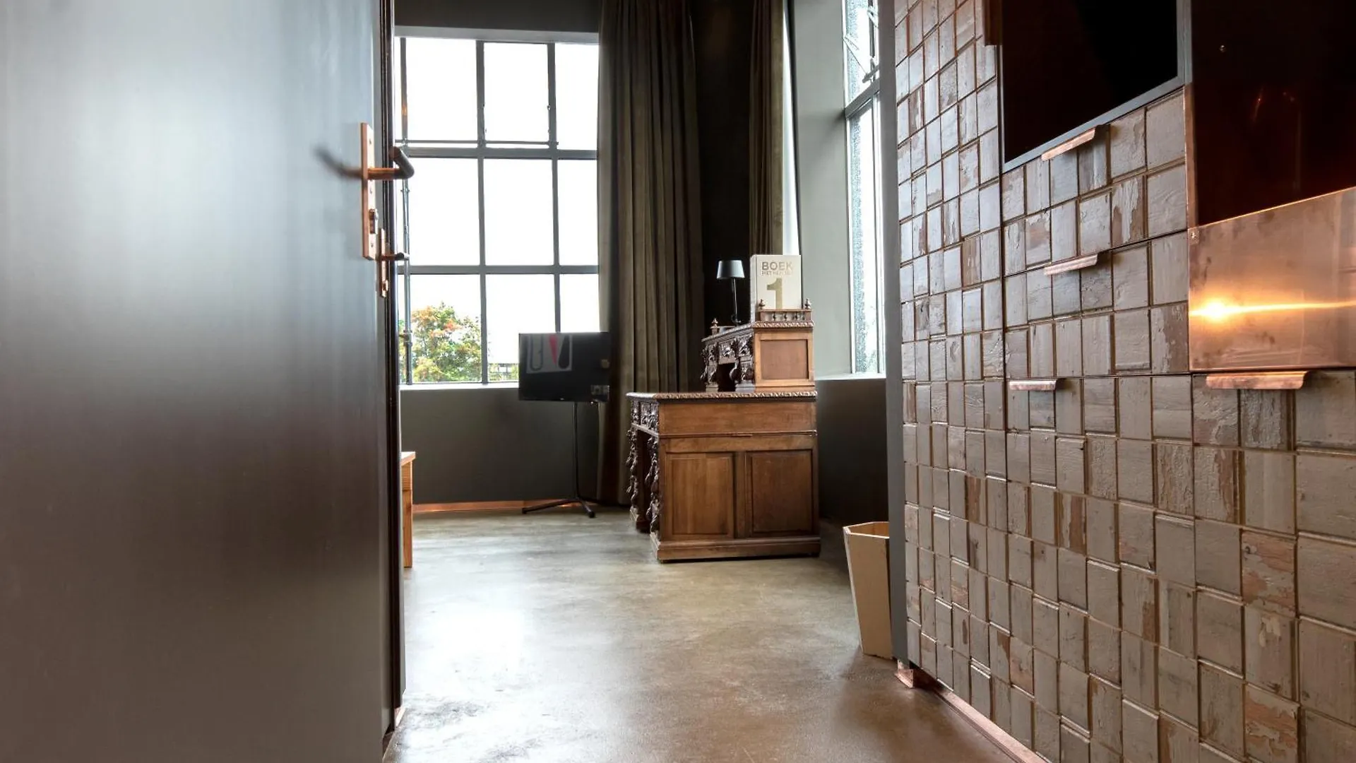 Hotel Piet Hein Eek Eindhoven